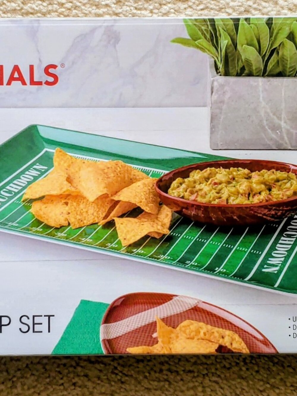 Basic Essentials Football Field Chip & Dip Serving Set - NEW!